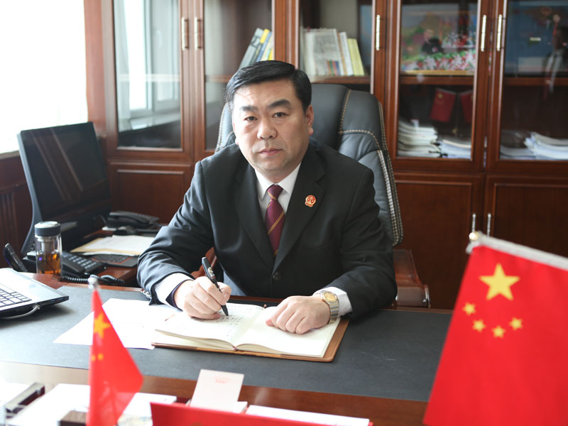 撫順中院 黨組書記、院長吳廷飛