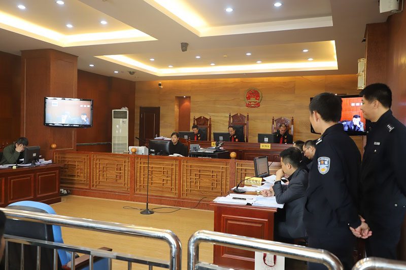 2＿如今的法院庭審現(xiàn)場