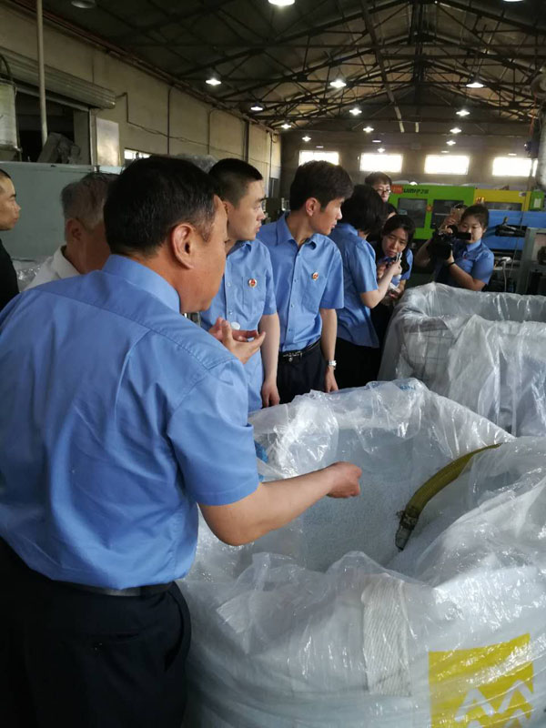 配文1：檢察官深入企業(yè)調(diào)研