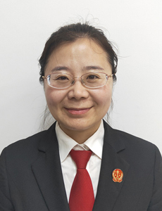 人物圖片：海城市人民法院立案庭副庭長(zhǎng)楊春旭_副本