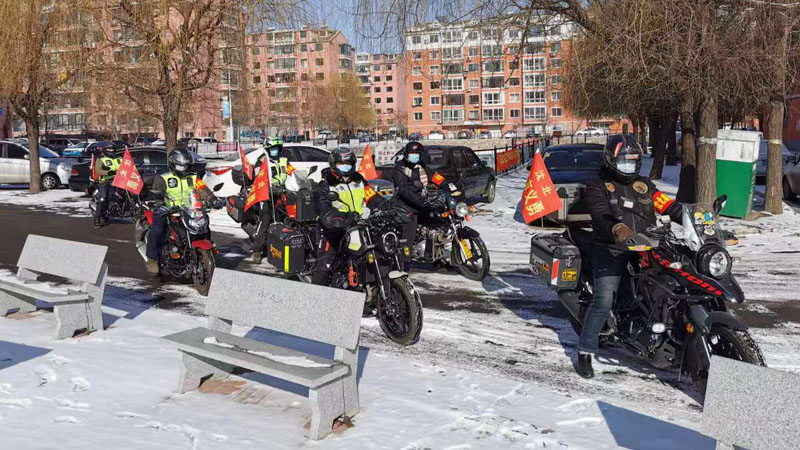 疫情防控宣傳騎行隊