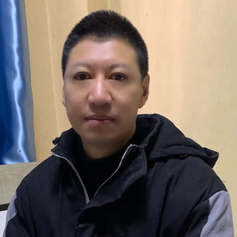 何旭東15年前照片