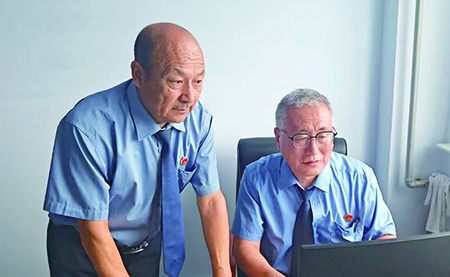 齊景富、王者凱