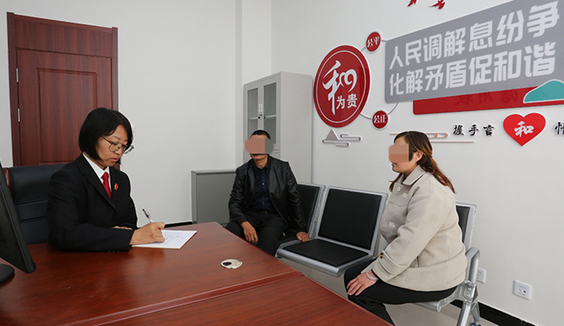 七里河法庭法官耐心調(diào)解涉企糾紛