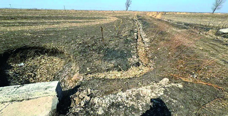 整改前 涵洞未對齊水渠 水流沖毀農(nóng)田無法耕種